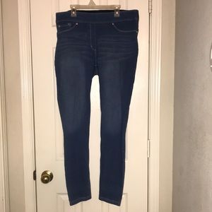 Luxe Denim Stretchy Skinny Cuff Jeans Size 14/16